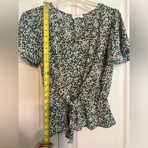 Green drop waist Sienna sky peplum top xs